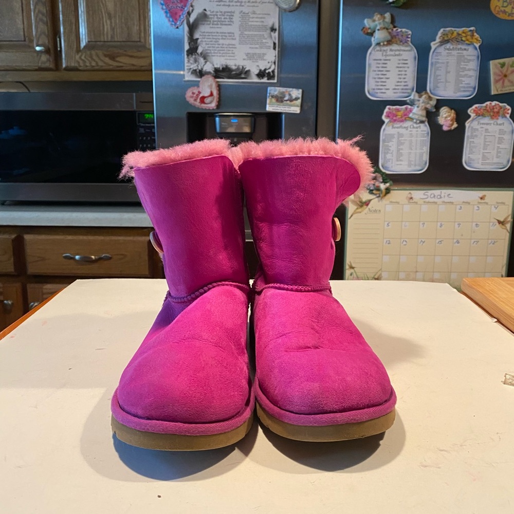 UGG Pink Suede Leather Sheepskin Lining Mid Calf Boots